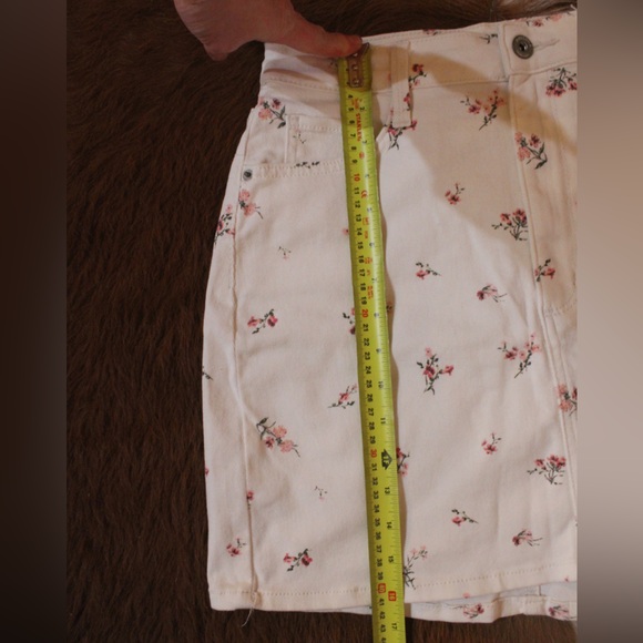 Jean Skirt - Picture 5 of 5